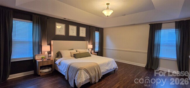 Building Photo - 2120 Maple Tree Ct