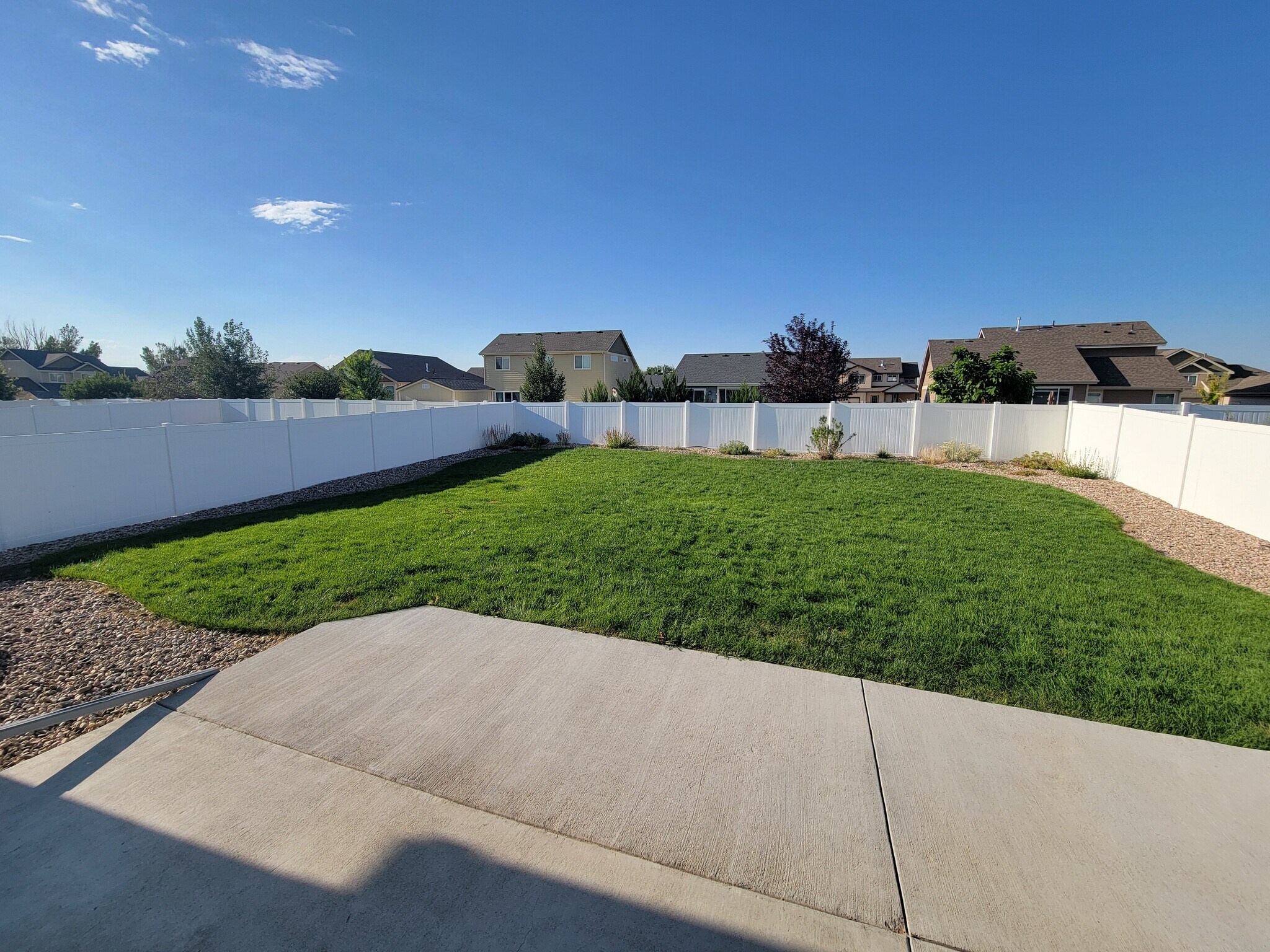 Building Photo - 1566 Driftline Dr