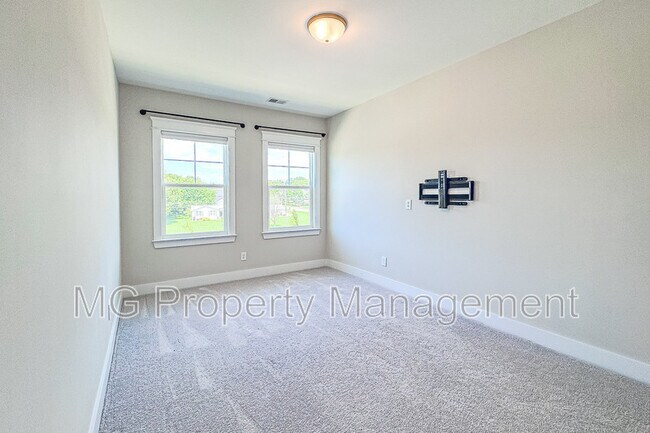 Building Photo - 4714 Blanchard Wy