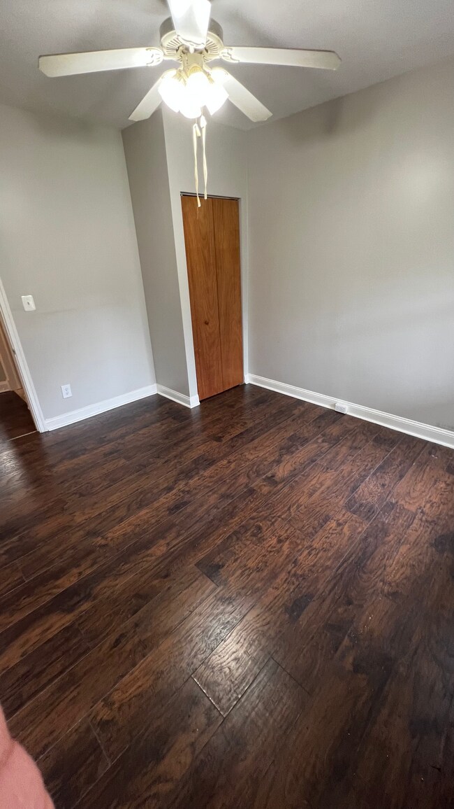 Building Photo - 1051 Desoto Rd