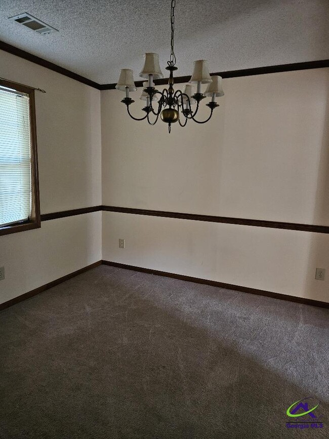 Building Photo - 103 Hunters Glen