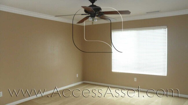 Building Photo - Stunning 3 Bed/ 2.5Bath Beaumont Home!