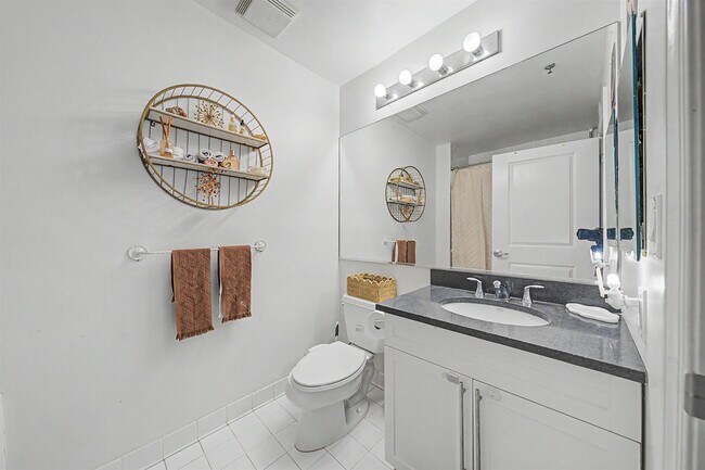Building Photo - 4 Constellation Pl