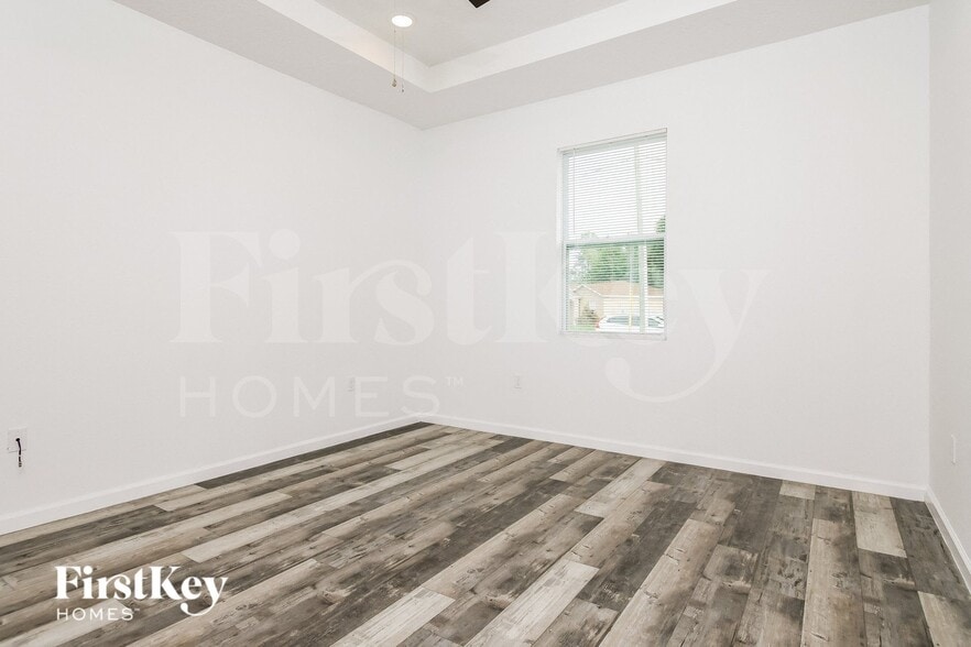 Building Photo - 925 Albertville Ct