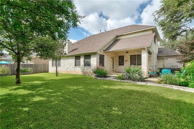 Building Photo - 1711 Fall Creek Dr