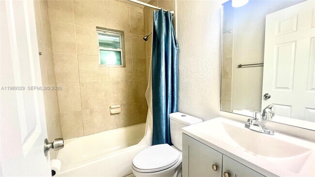 Building Photo - 1308 N 21st St