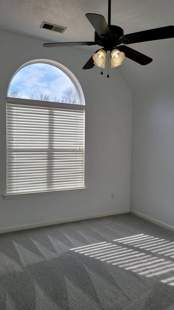 Building Photo - Beautiful home in Hernando!