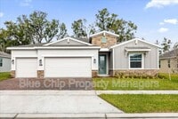 Building Photo - 2011 Treetop Br Wy