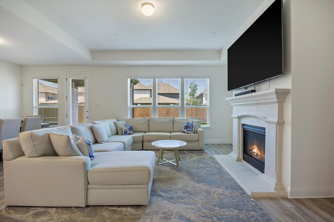 Building Photo - 3629 Highland Bayou Dr