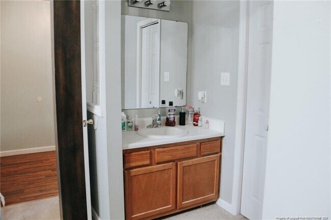 Building Photo - 1411 Furnish Dr