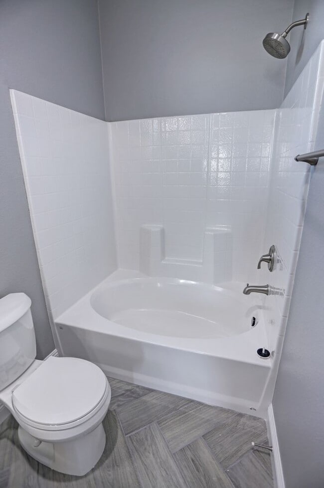 Building Photo - CALVADA VALLEY U3 - Galaxy Street