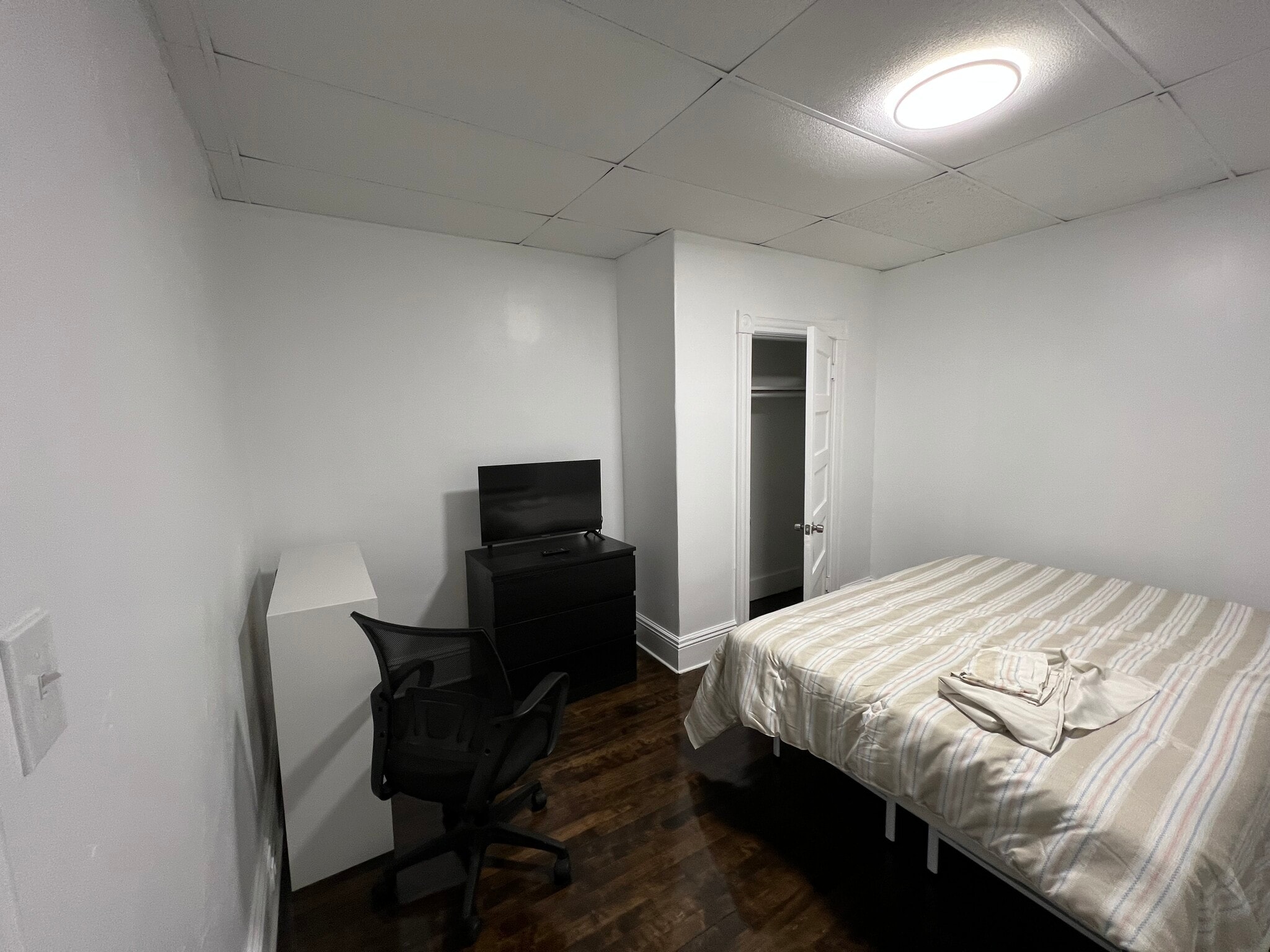 Building Photo - 25 Wyman St