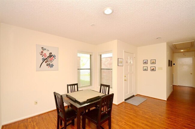 Building Photo - 3307 Long Hollow Ct