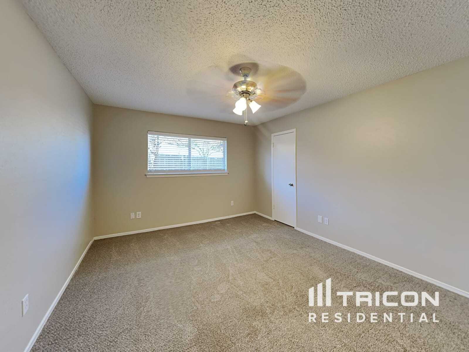 Building Photo - 3515 Solano Ct