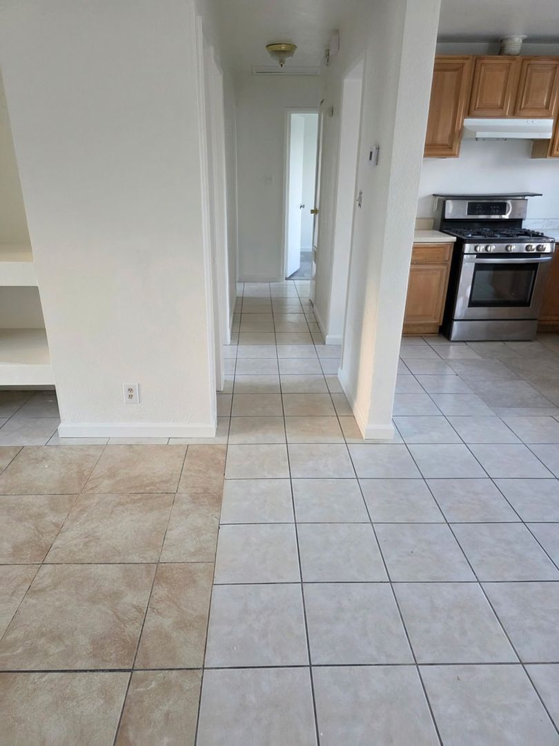 Building Photo - 16594 Orange Way