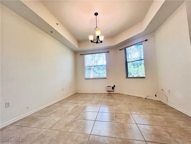 Building Photo - 1435 Mariposa Cir