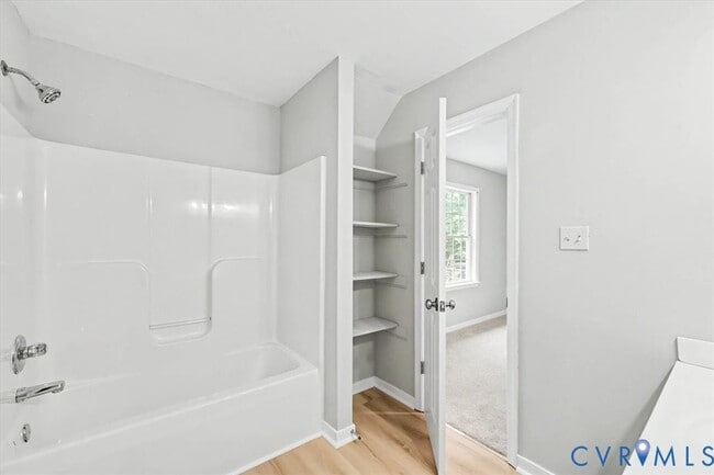 Building Photo - 10017 Chartwood Ct