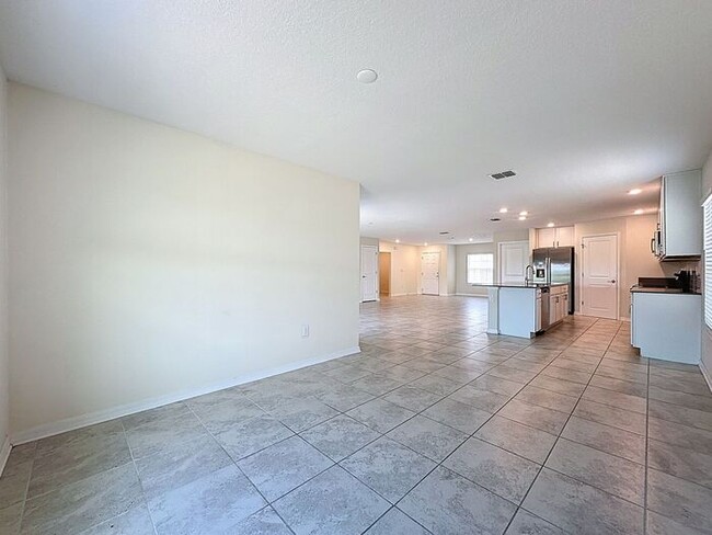 Building Photo - RESORT STYLE HOME IN STOREY CREEK