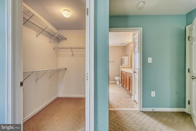 Building Photo - 42245 Sweet Ct