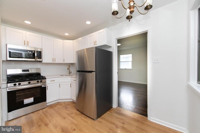 Building Photo - 32 Willis Ave