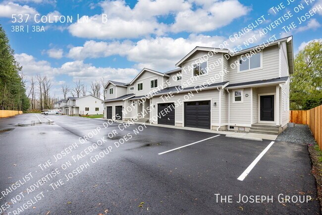 Building Photo - 537 Colton Ln