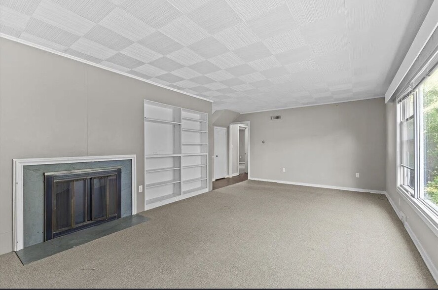 Building Photo - 50 Fletcher Pl