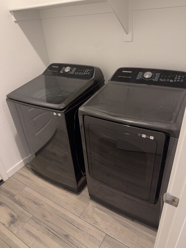 Building Photo - 24596 N 170th Dr