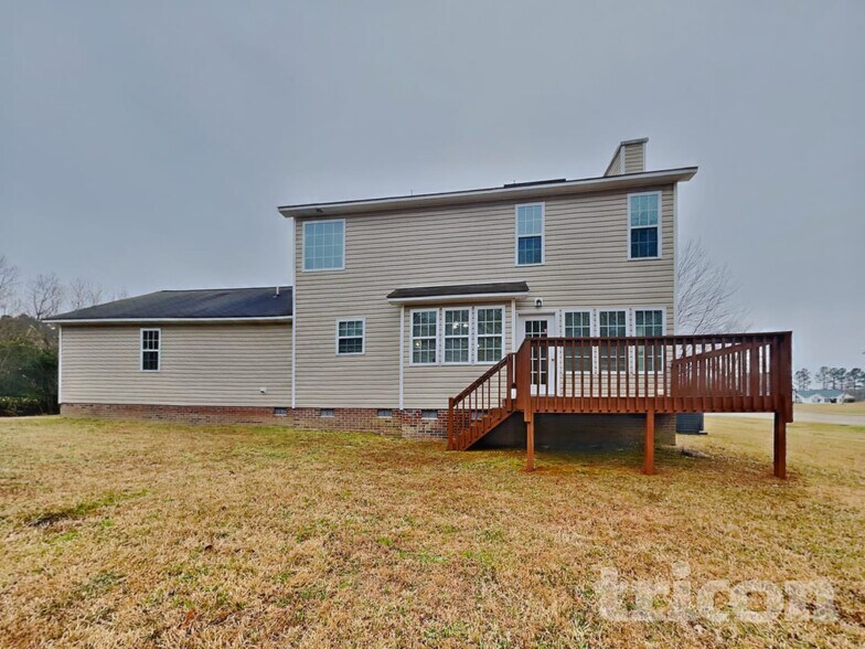 Building Photo - 4 Stratus Ln