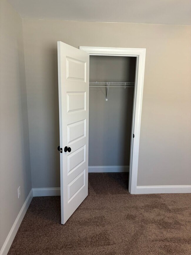 Building Photo - Modern Rental Home | Designed for Real Living