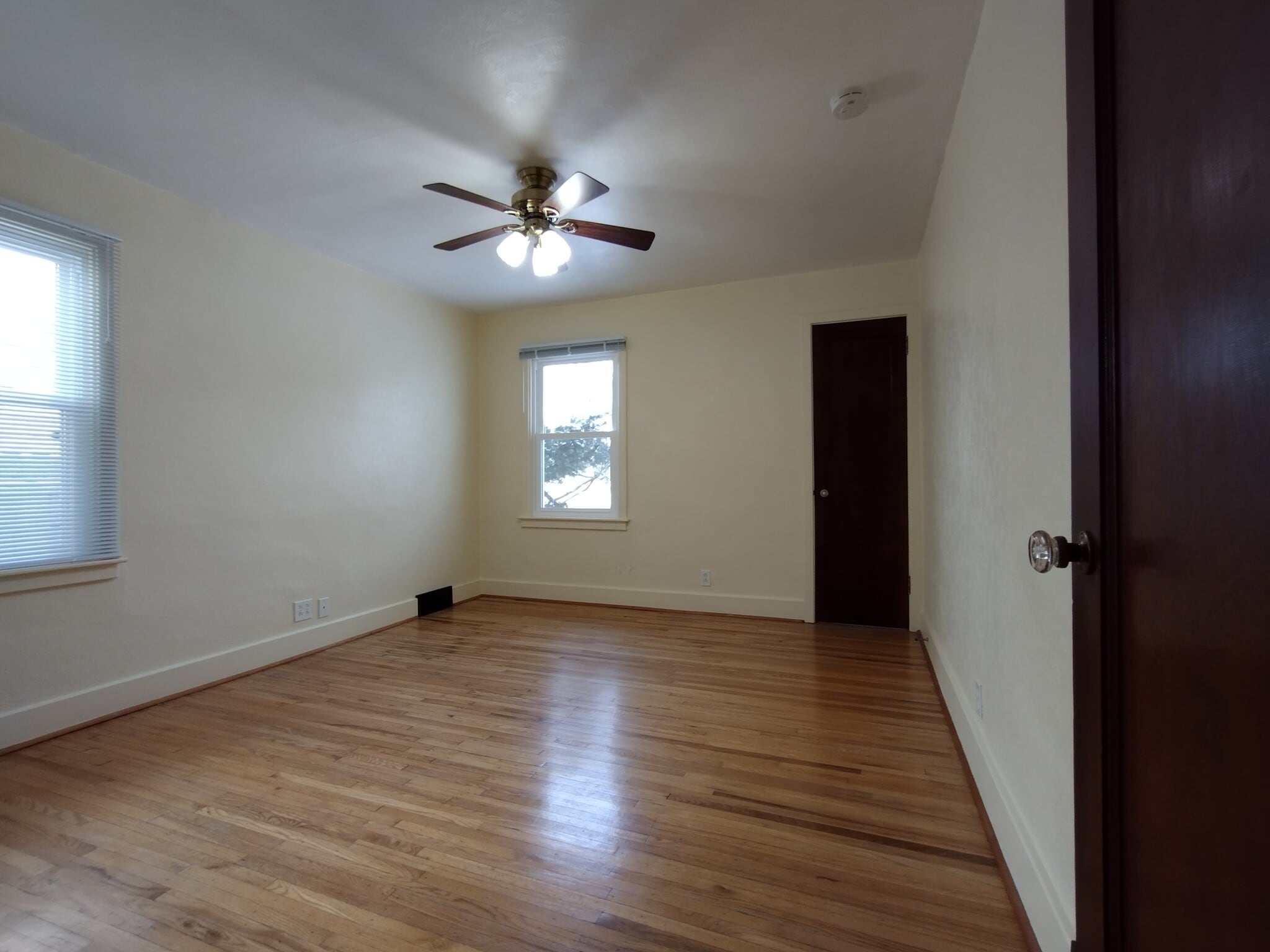bedroom 1 - 2181 Dewey Ave