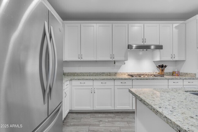 Building Photo - 3938 E Ficus Way