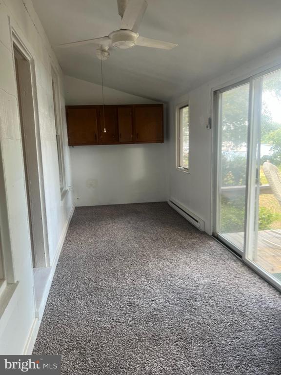 Building Photo - 1 Punte Ln