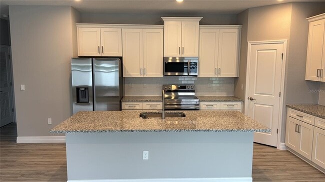 Building Photo - 9393 SE 158th Pl