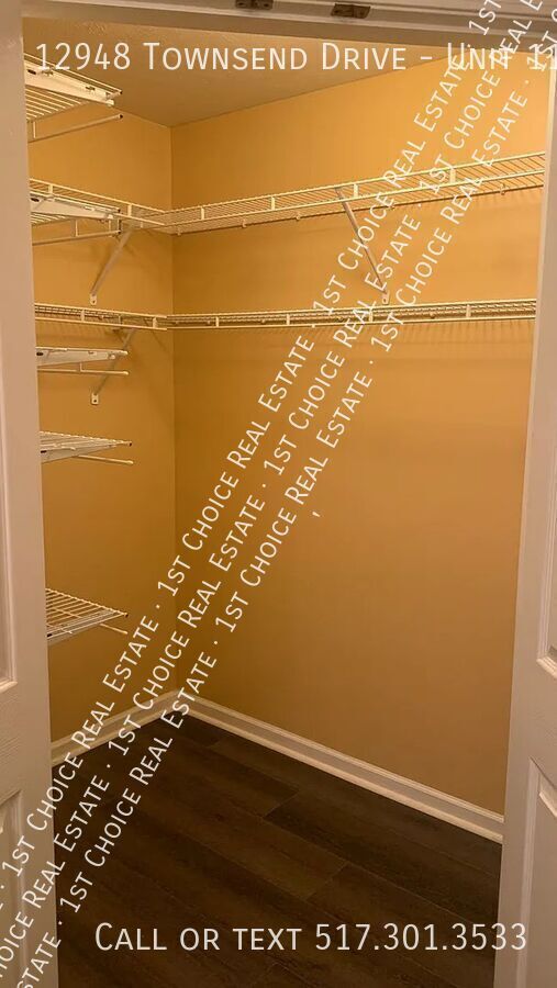 Building Photo - 12948 Townsend Dr