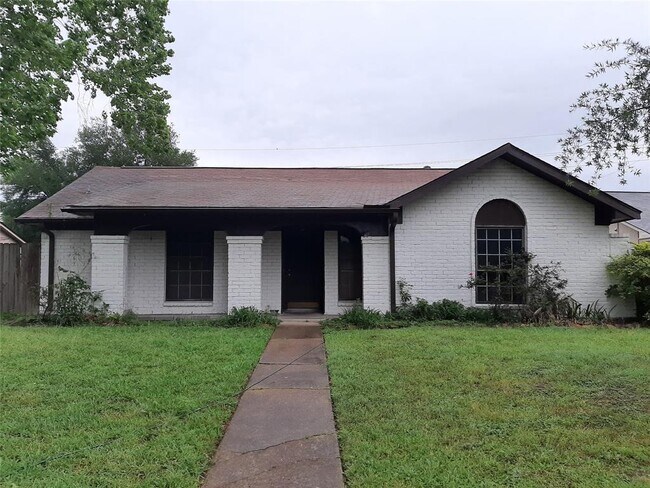 Primary Photo - 22310 Goldstone Dr