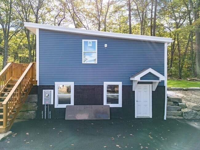 Building Photo - 16 Moose Trail