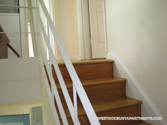 Building Photo - 617 VFW Parkway