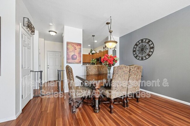 Building Photo - 2240 Whale Point