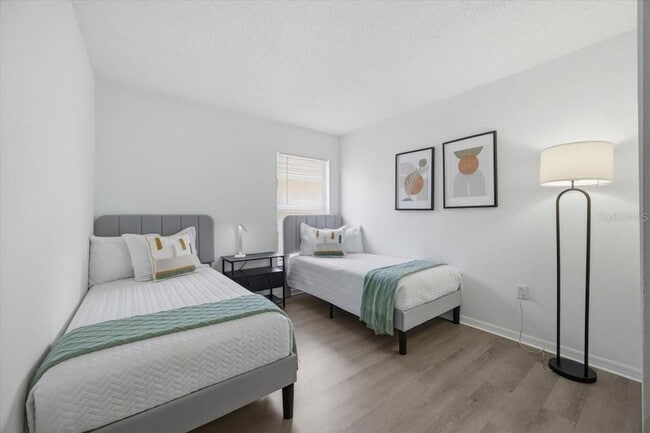 Building Photo - 1518 Gulfview Dr