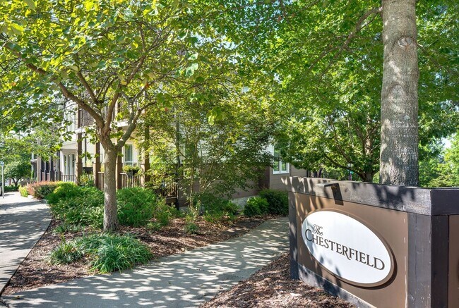 Primary Photo - Awesome 3BR/3.5BA Craftsman Cottage in Che...