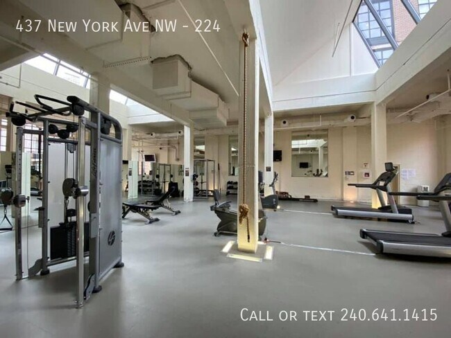 Building Photo - 437 New York Ave NW