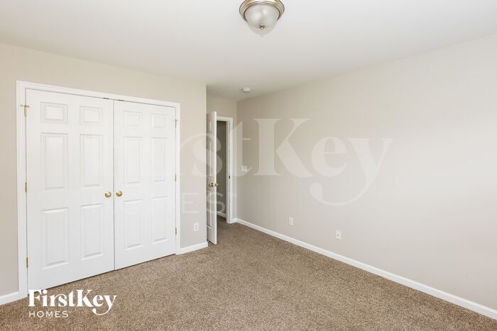 Building Photo - 7011 Sweetfield Dr