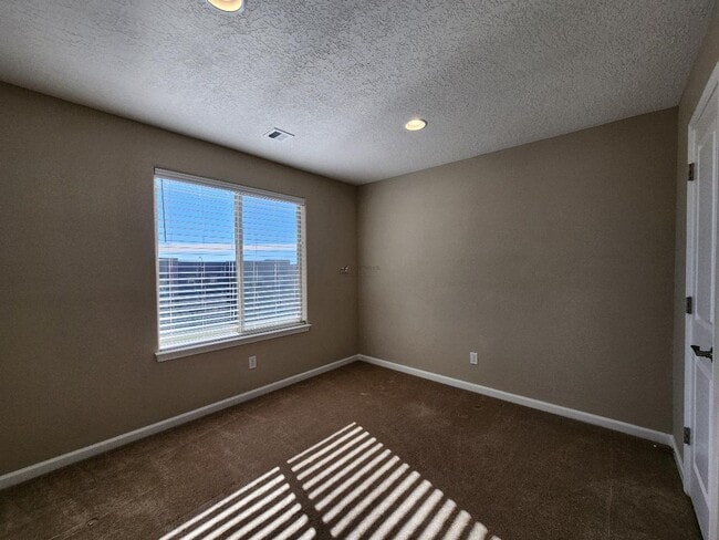 Building Photo - 5003 Wheeler Ln