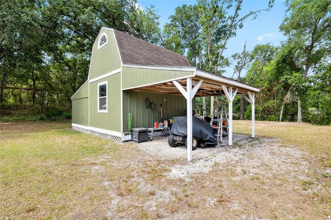 Building Photo - 6618 Country Club Rd