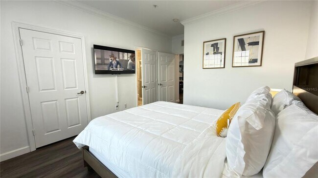 Building Photo - 1301 Tuscan Terrace