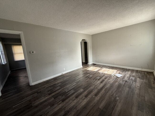 Building Photo - 3718 Charloe Ct