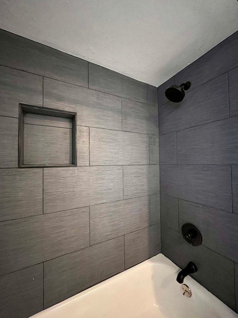 Building Photo - 6138 S Kilpatrick Ave