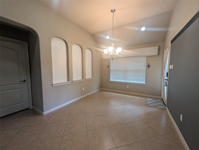 Building Photo - 14915 Bronze Finch Dr