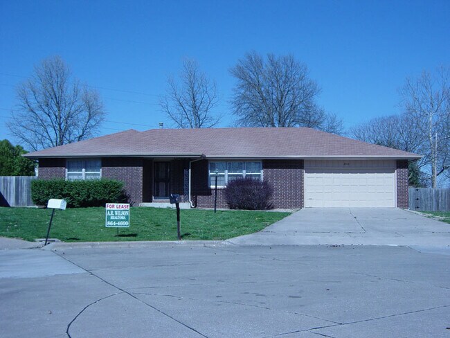 Primary Photo - 3310 S. SOUTHLYN PL. - NO PETS - CALL OFFI...