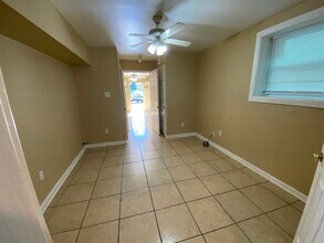 Building Photo - 2325 Ursulines Ave